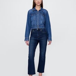 GAP Women's Dark Blue Straight Leg Jeans